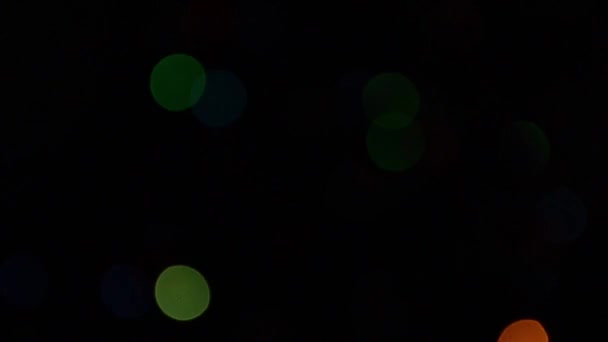 Lumière rouge étincelante points décoratifs de Noël. Feux rouges scintillants déconcentrés 