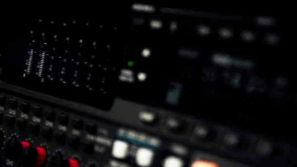 Enregistreur vidéo professionnel. Format Betacam. Timecode (rembobinage). Bétacam 