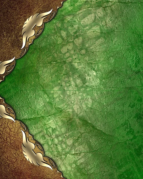 Abstrakte Muster für Design. Grüner Grunge-Hintergrund mit goldgemusterten Winkeln — Stockfoto