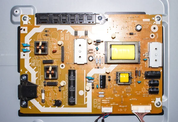 线路板 电动芯片 液晶电视机电源装置的芯片 — 图库照片