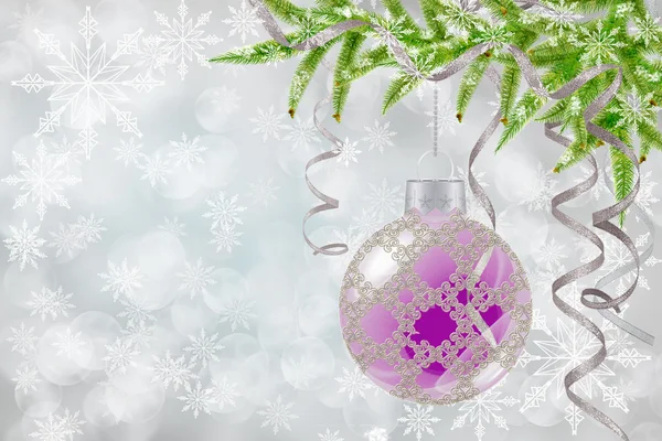 クリスマスの背景に安物の宝石、モミ — ストック写真