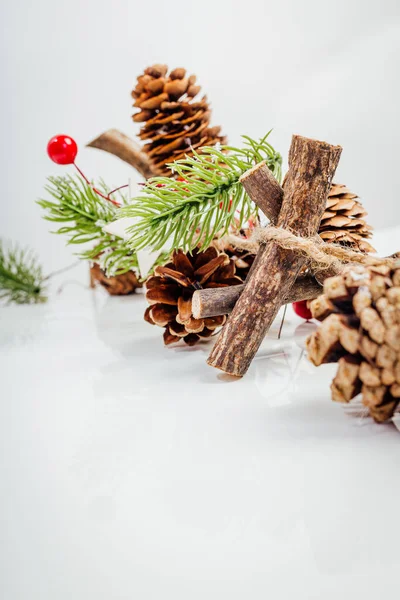 Decoração Natal Com Abeto Cones — Fotografia de Stock