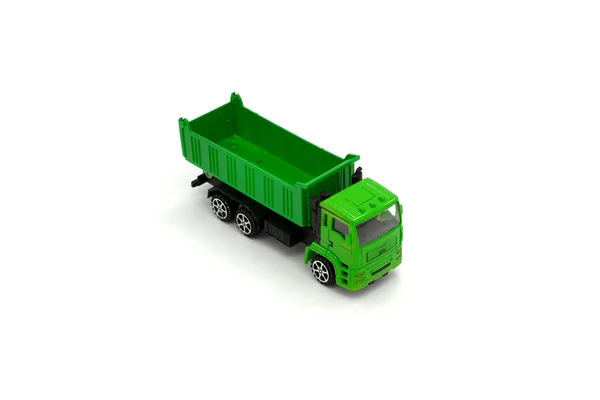 Modello di dumper camion giocattolo isolato su bianco. — Foto Stock