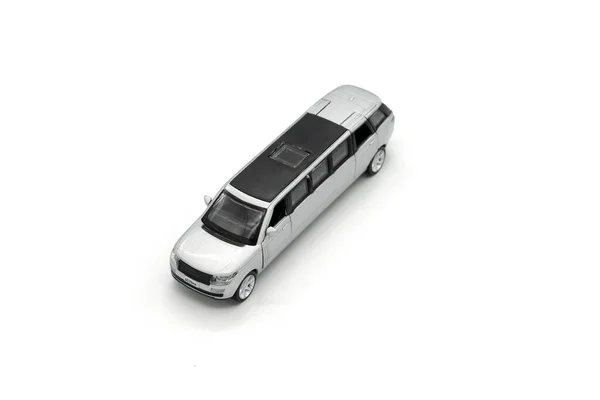 Pequeno modelo de carro isolado no fundo branco — Fotografia de Stock