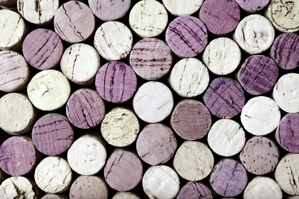 Yakın çekim yatay biçimde şarap mantarlar