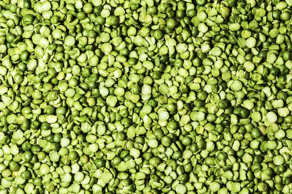 Arka plan yatay biçimde kurutulmuş yeşil bezelye