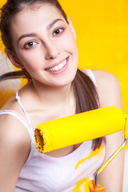 Topic repair and painting of walls and apartments.
