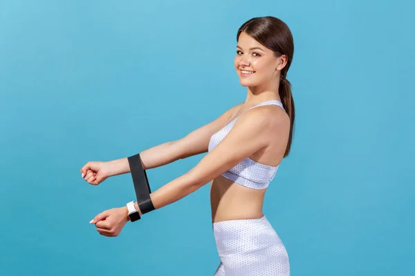 Profile Portrait Smiling Persistence Woman Athlete Holds Rubber Expander Stripe — Stock Photo, Image