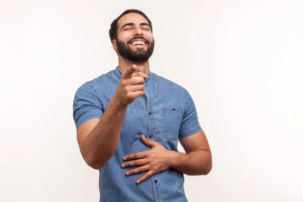 Extreem Gelukkige Man Met Een Baard Die Hand Hand Lacht — Stockfoto