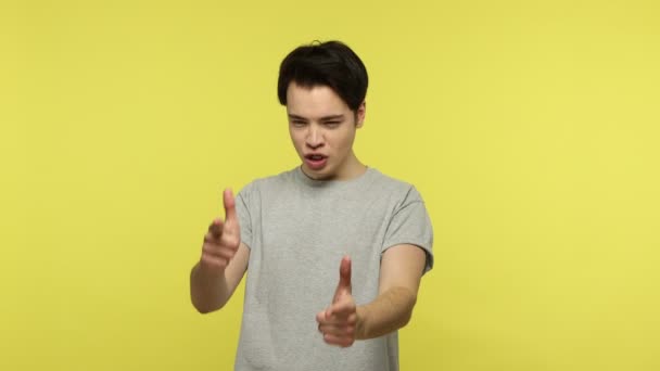 Dangerous Self Confident Criminal Young Man Gray Shirt Threatening Finger — Stock Video