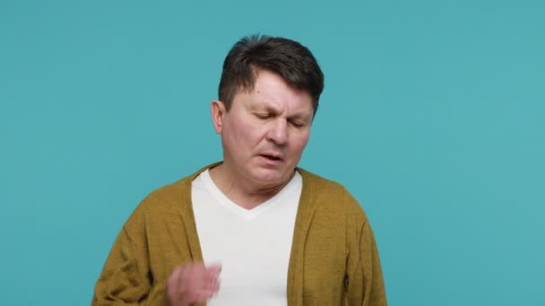 Douleur Des Dents Malade Adulte Brun Homme Shirt Blanc Cardigan — Video
