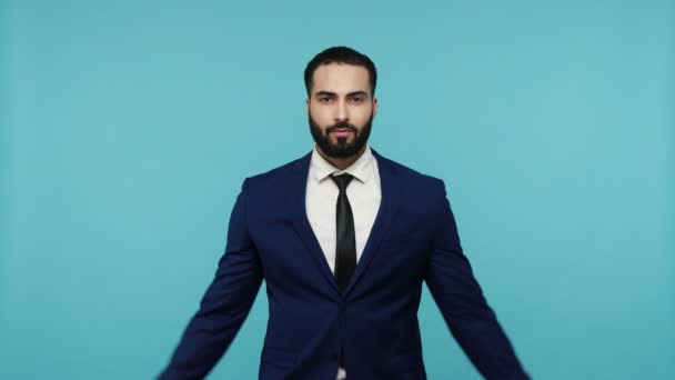 Assurance Maladie Assurance Vie Jeune Homme Affaires Barbu Costume Noir — Video