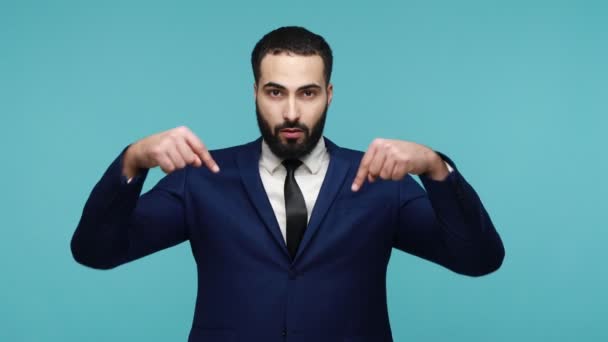 Regardez Ici Cliquez Pour Vous Abonner Beau Barbu Costume Style — Video