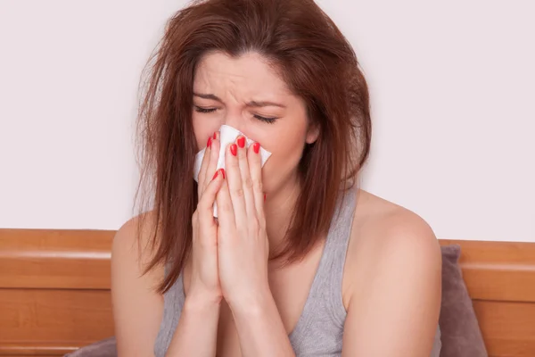Sick Woman. Flu. Woman Caught Cold. Sneezing into Tissue. Headache. Virus. copy space — Stock Photo, Image
