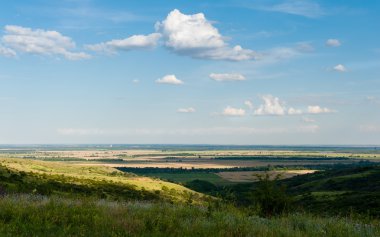 Otlakta geniş panoramik görünüm