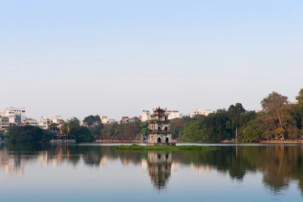 Kaplumbağa kule Hanoi Vietnam