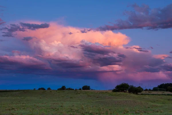 Stormig Himmel Vid Solnedgången Pampasfältet Pampa Argentina — Stockfoto