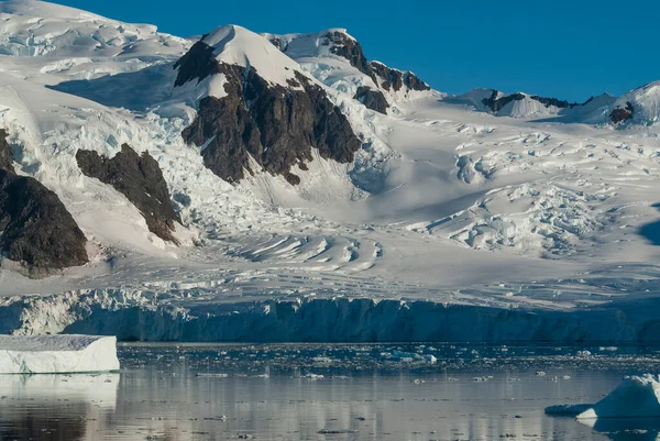 Paradiesische Bucht Gletscher Und Berge Antarktische Halbinsel Antarti — Stockfoto