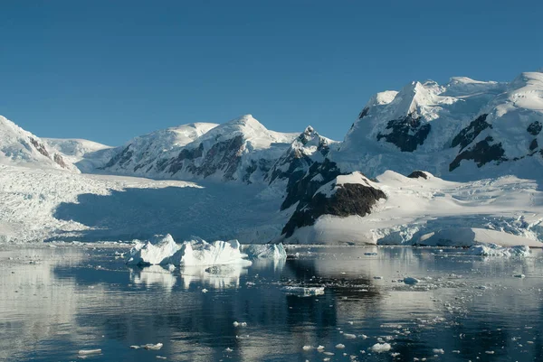 Paradiesische Bucht Gletscher Und Berge Antarktische Halbinsel Antarti — Stockfoto