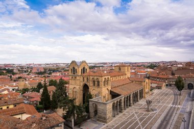 İspanya 'daki Avila şehrinin Panorama manzarası