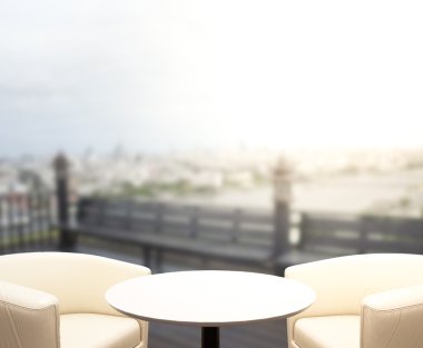 Top masa ve bina, arka plan bulanıklık