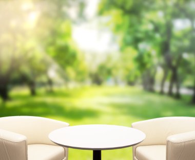 Top masa ve doğa arka plan bulanıklık