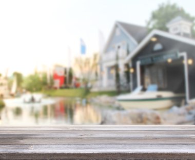 Top masa ve bina, arka plan bulanıklık