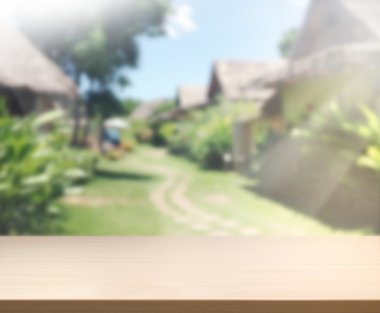 Top masa ve bina, arka plan bulanıklık