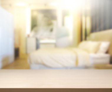Masa üstü ve bulanıklık arka planda yatak odası
