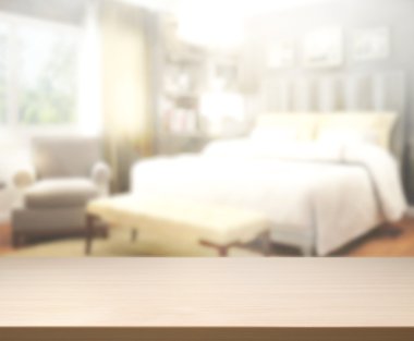 Masa üstü ve bulanıklık arka planda yatak odası
