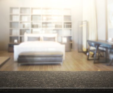 Masa üstü ve bulanıklık arka planda yatak odası