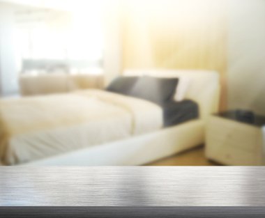 Masa üstü ve bulanıklık arka planda yatak odası