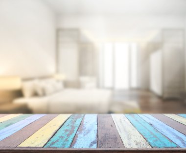 Masa üstü ve bulanıklık arka planda yatak odası