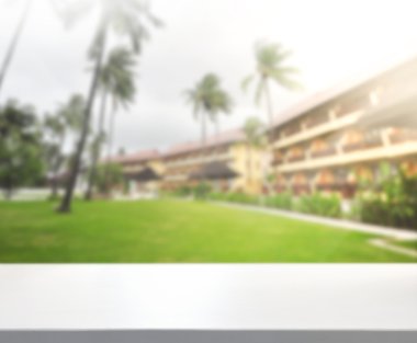 Top masa ve bina, arka plan bulanıklık