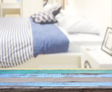 Yatak odasındaki Masa Üstü ve Görüntü Arkaplanı