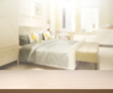 Masa üstü ve bulanıklık arka planda yatak odası