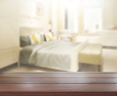 Masa üstü ve bulanıklık arka planda yatak odası