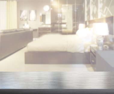 Masa üstü ve bulanıklık arka planda yatak odası