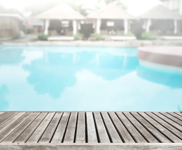 Mesa de cima e Blur piscina de fundo — Fotografia de Stock