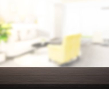 Arka planın Masa Üstü ve Bulanık Oturma Odası