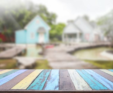 Top masa ve bina, arka plan bulanıklık