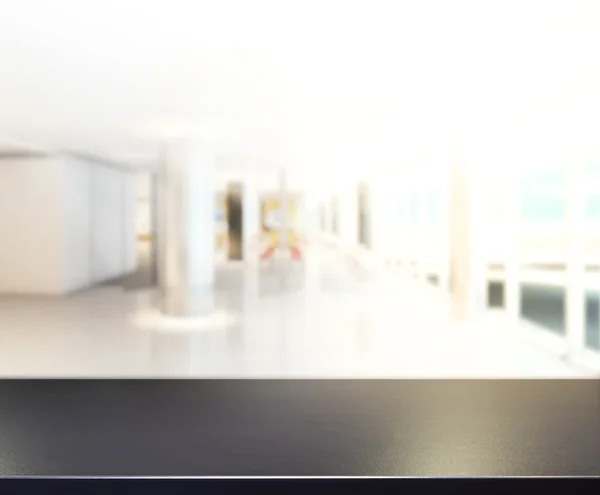 Asztallap és a Blur irodai háttér — Stock Fotó