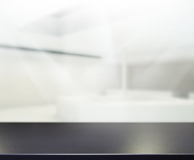 Bulanıklık arka planda Office ahşap masa