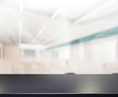 Arka planda Office üst tablosu