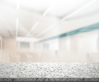 Arka planda Office üst tablosu