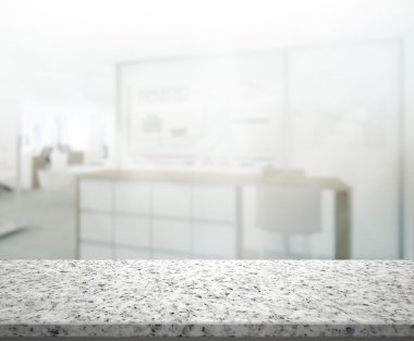 Bulanıklık arka planda Office ahşap masa