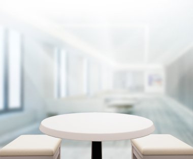 Bulanıklık arka planda Office ahşap masa