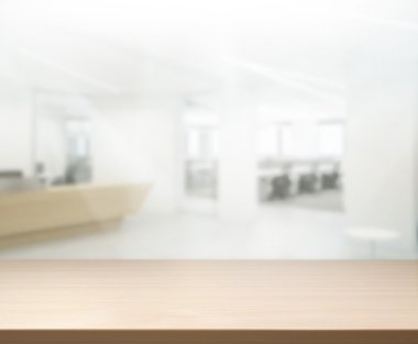 Bulanıklık arka planda Office ahşap masa