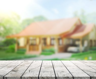 Masa üstü ve Blur Binası arka plan