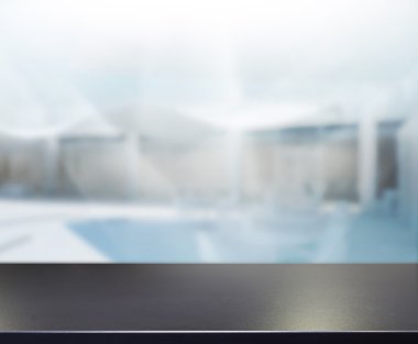 Bulanıklık arka planda Office ahşap masa